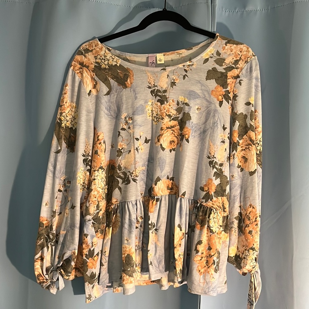 Floral Flowy Top